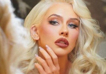 Adiós a los labios finos en 2026: este brillo voluminizador está revolucionando Internet